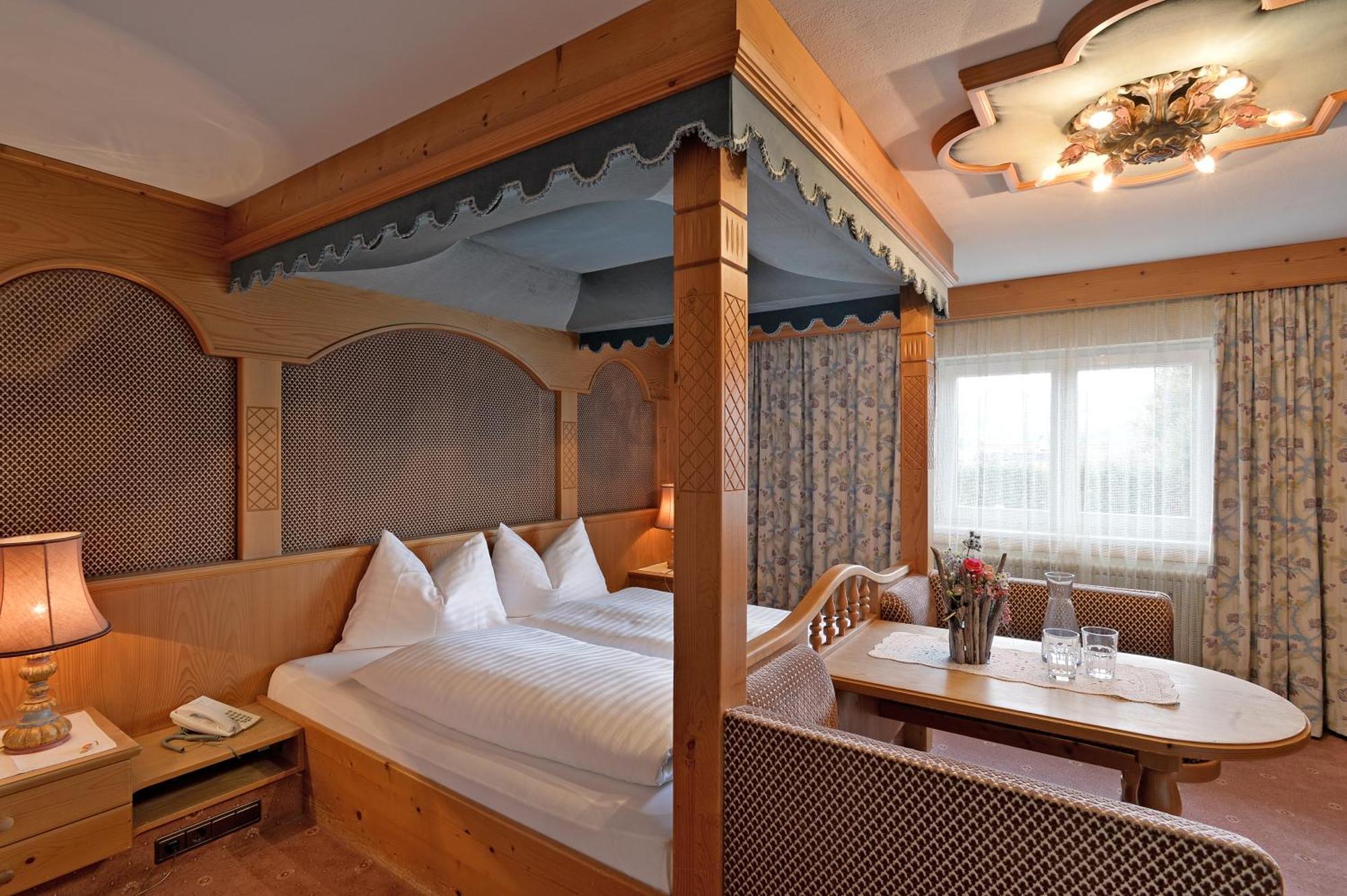 Hotel Tiroler Stuben *